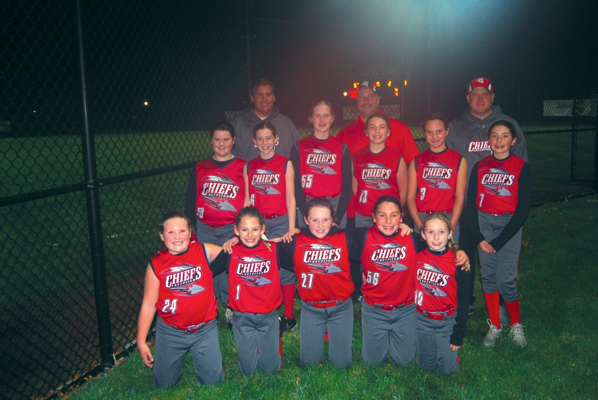 Softball Teams Take Part in Village Fall Classic